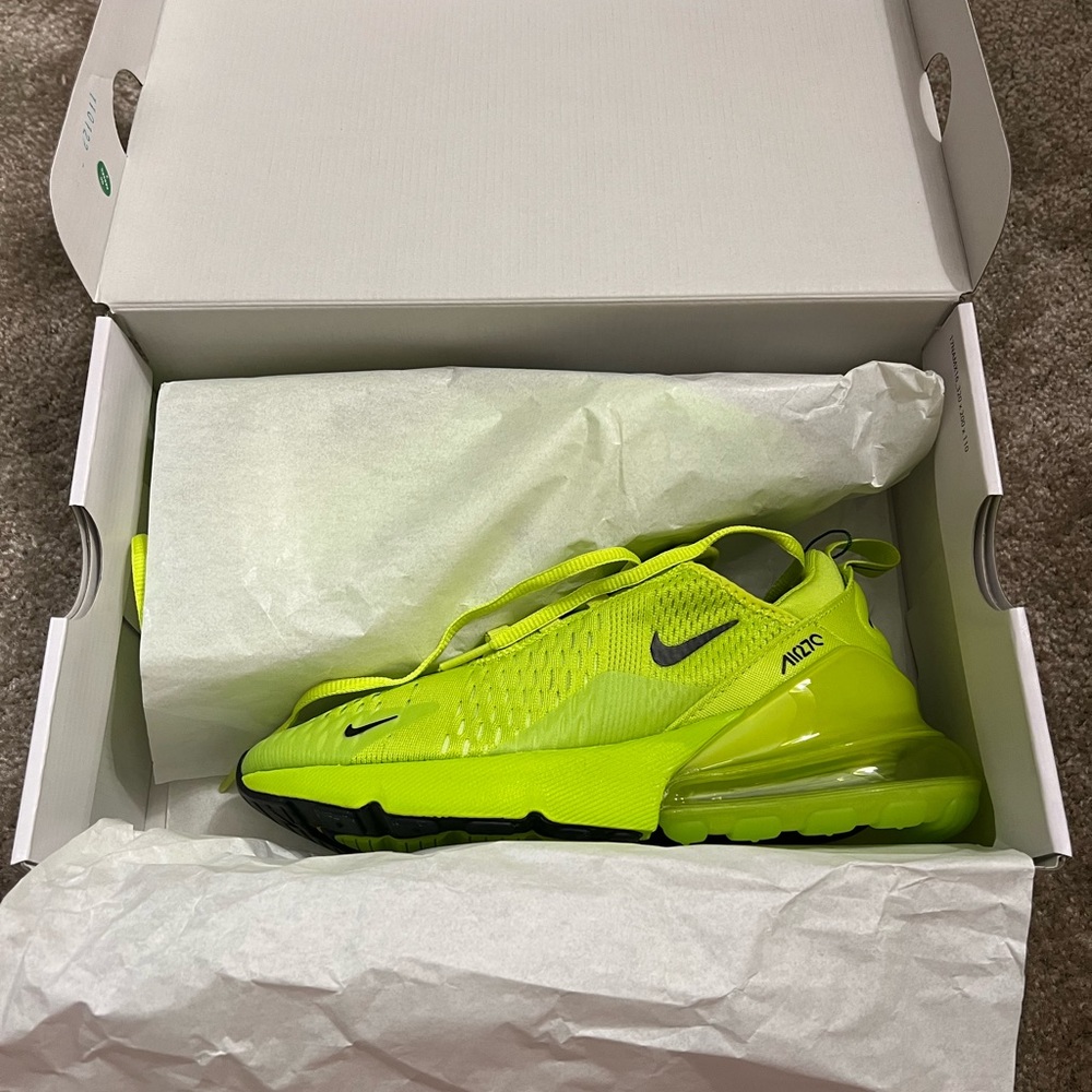 Women’s nike air max 270